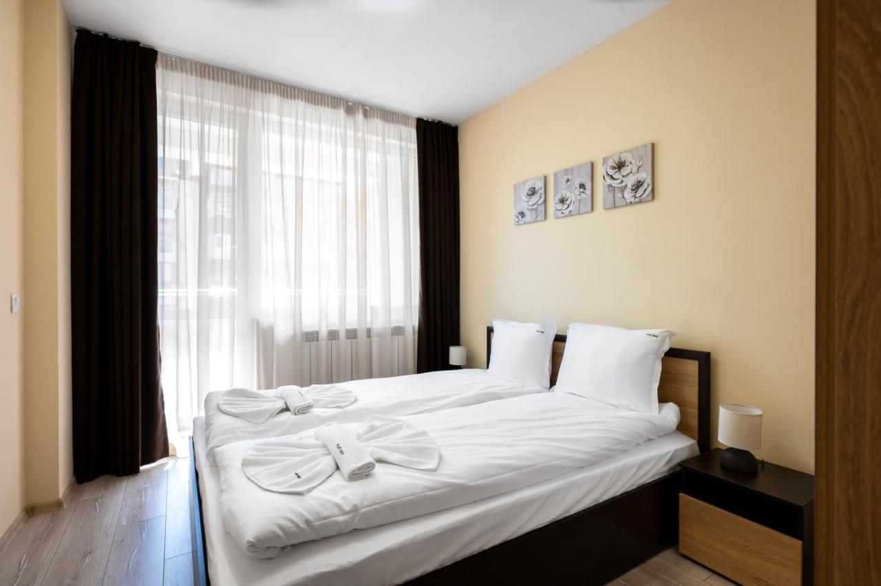 Appartement Nomad Haven: 1Bd Flat With Balcony & Desk à Sofia Extérieur photo